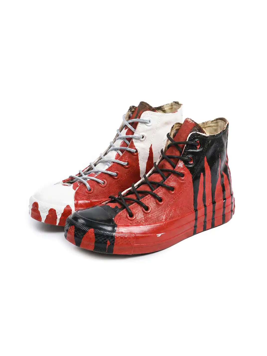 DAYMARE | Mismatched-design High-top Canvas Sneakers