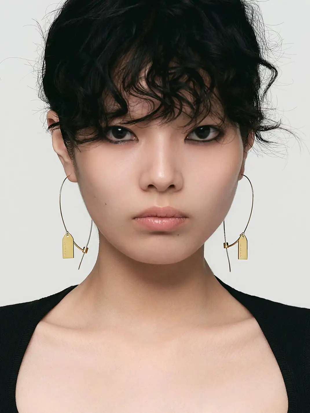 BLACKHEAD | Tag Earrings