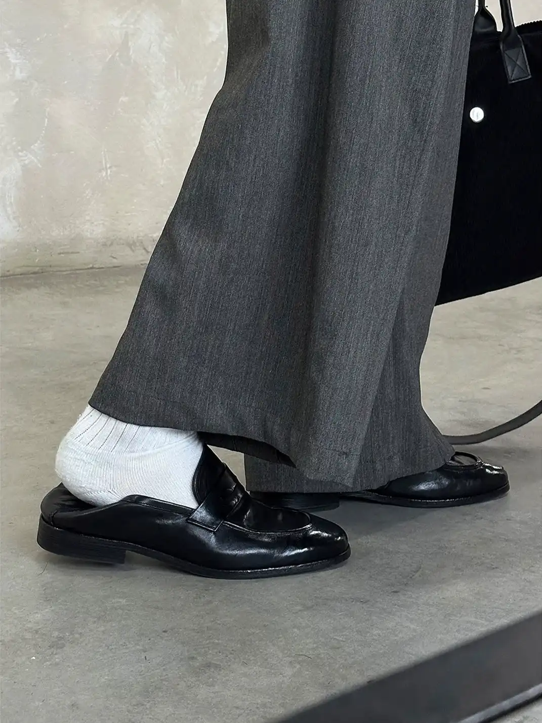 HANQIAORIJI | Washed Leather Loafers