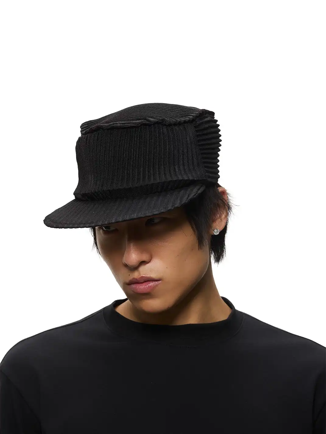 6CRAYON | Pleated Flat Brim Baseball Cap-Black