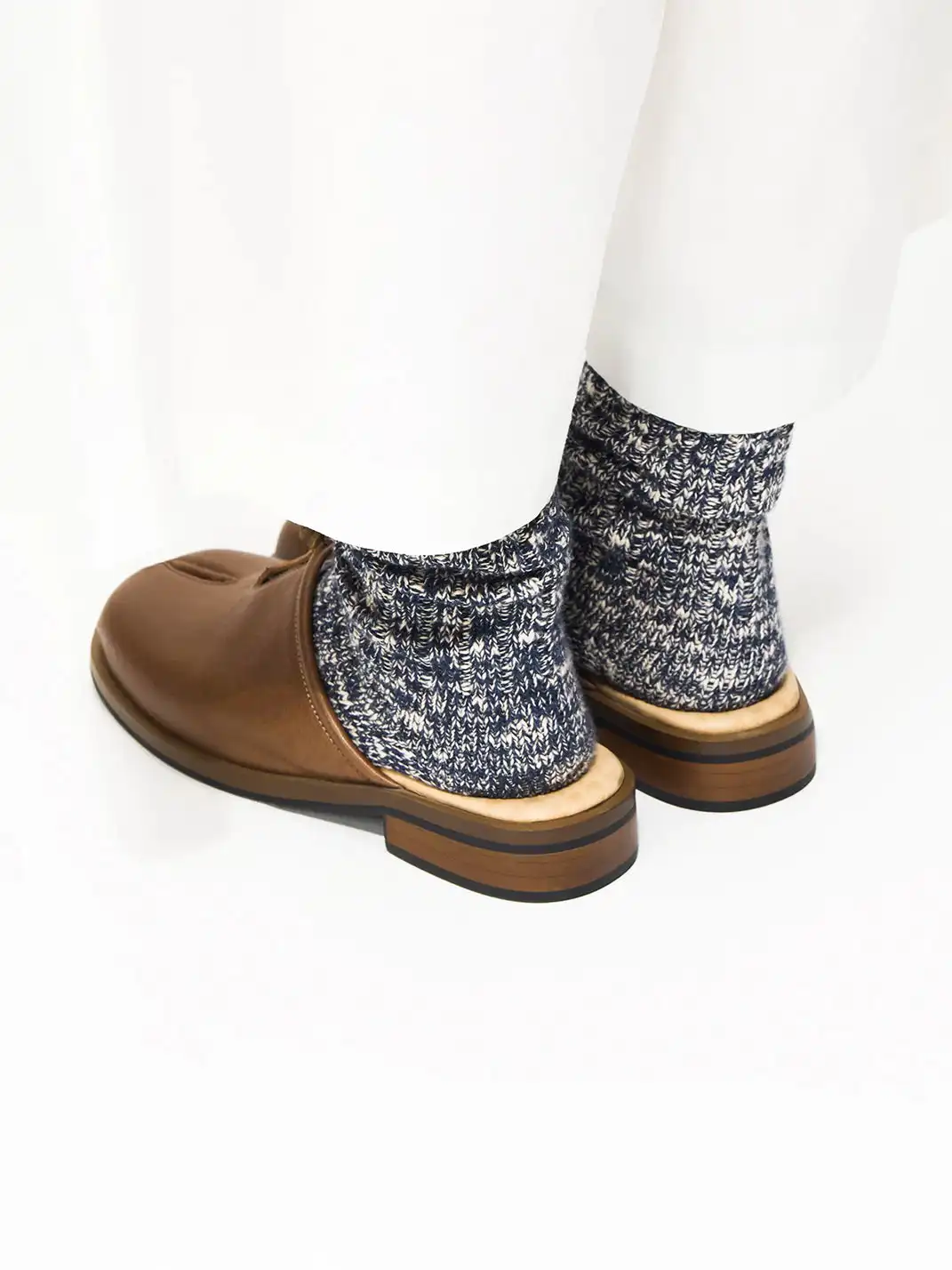 6CRAYON | Split Toe Full Cow Leather Hollow Out Mules-Brown