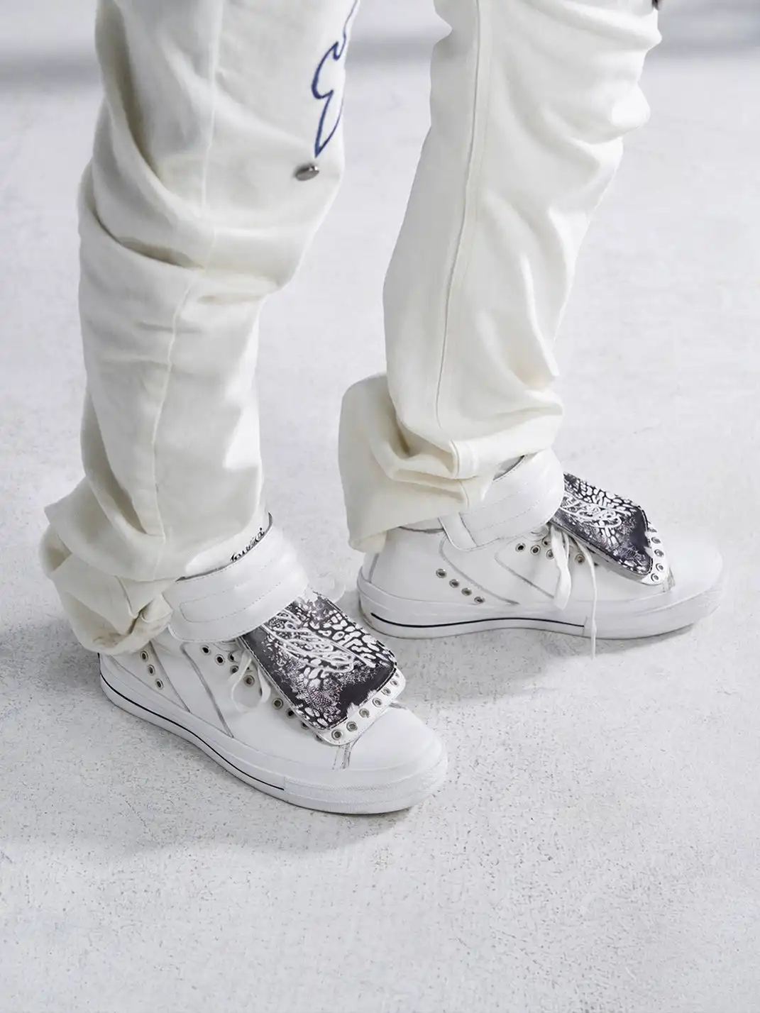 PAIKI | Detachable Tongue Cowhide High-Top Skate Sneakers