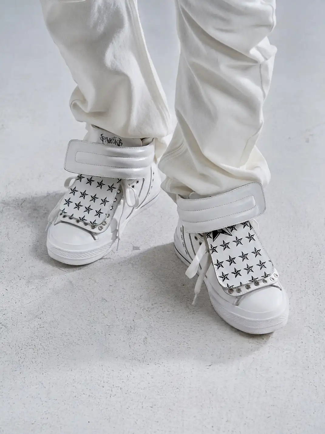 PAIKI | Detachable Tongue Cowhide High-Top Skate Sneakers