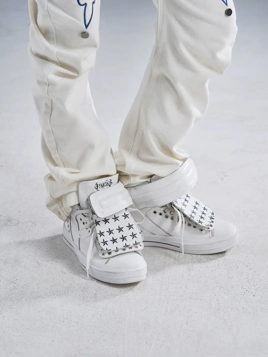 PAIKI | Detachable Tongue Cowhide High-Top Skate Sneakers
