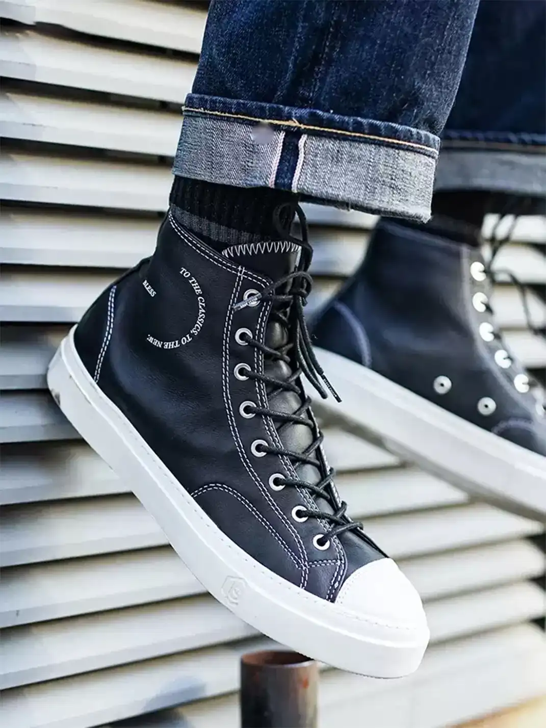 BLESS SHOE | Contrast Stitch Platform High-Top Sneakers