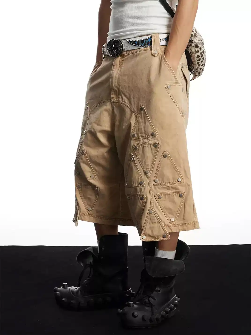 DND4DES | Heavy-Duty Loose Cargo Cropped Capri Pants