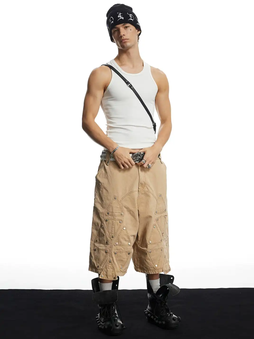 DND4DES | Heavy-Duty Loose Cargo Cropped Capri Pants