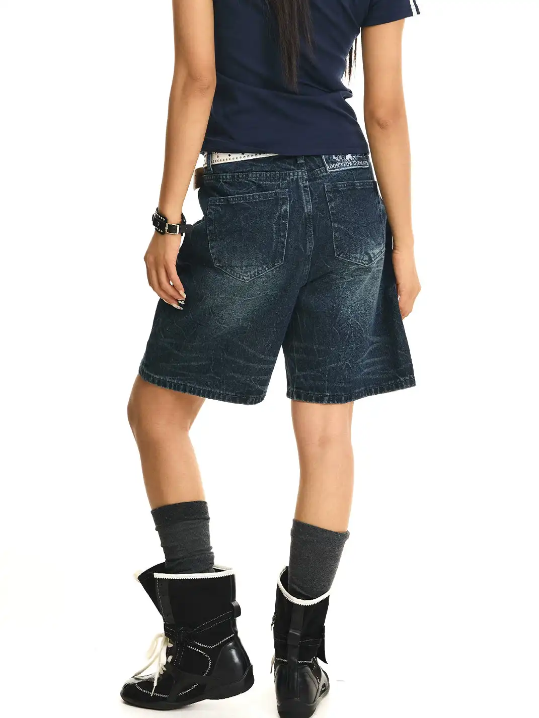 JHYWZD | Washed Crack Straight Denim Shorts
