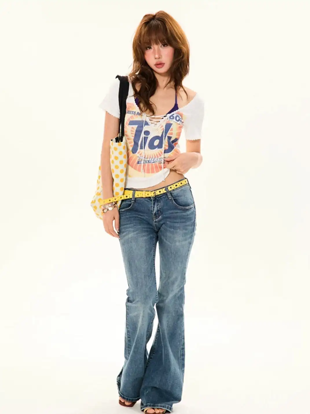YOUNG STAGE | Letter Print Lace-Up V-Neck T-Shirt
