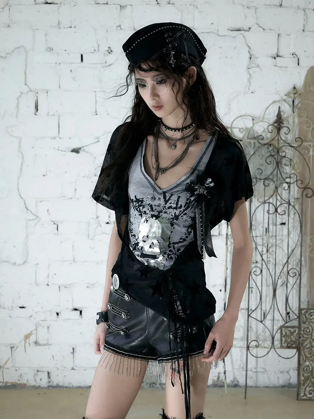NO ROMANCE | Punk Fake Two-Piece Asymmetric Sleeve Printed T-Shirt