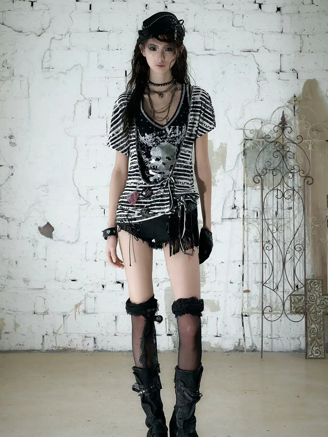 NO ROMANCE | Punk Fake Two-Piece Asymmetric Sleeve Printed T-Shirt