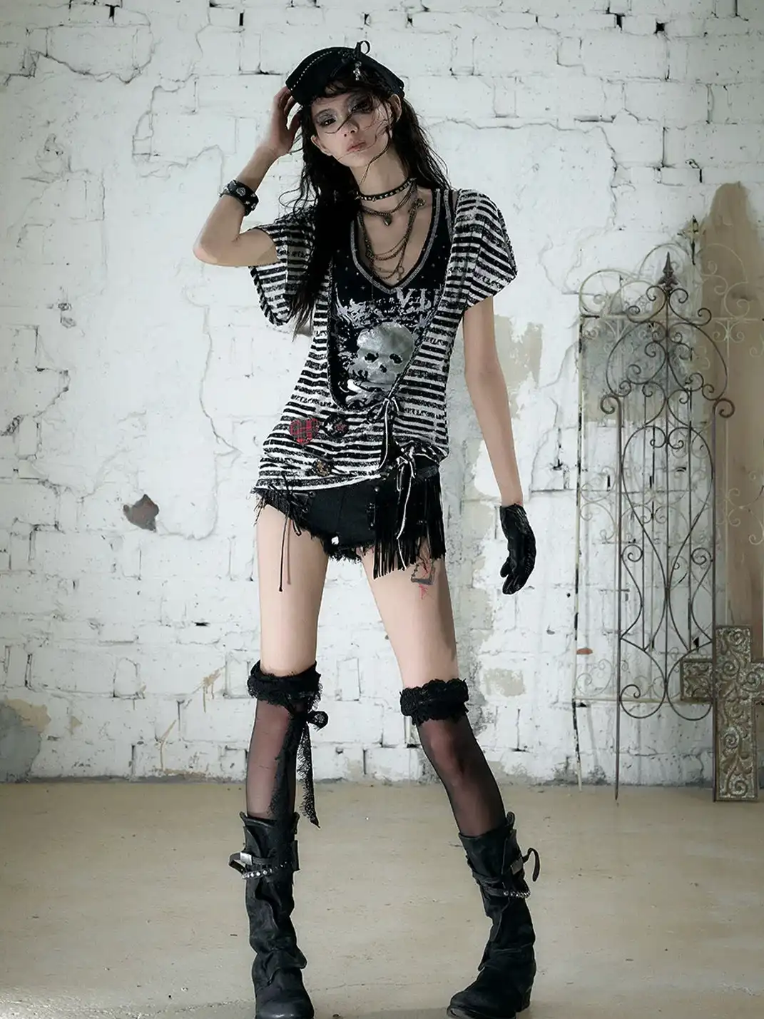 NO ROMANCE | Punk Fake Two-Piece Asymmetric Sleeve Printed T-Shirt