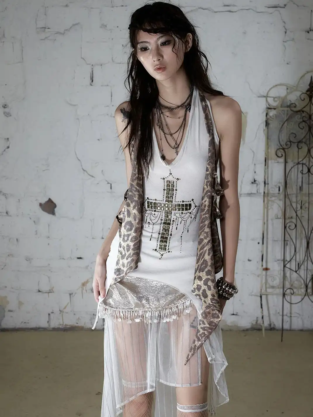 NO ROMANCE | Fake Two-Piece Halter Knit Camisole Top