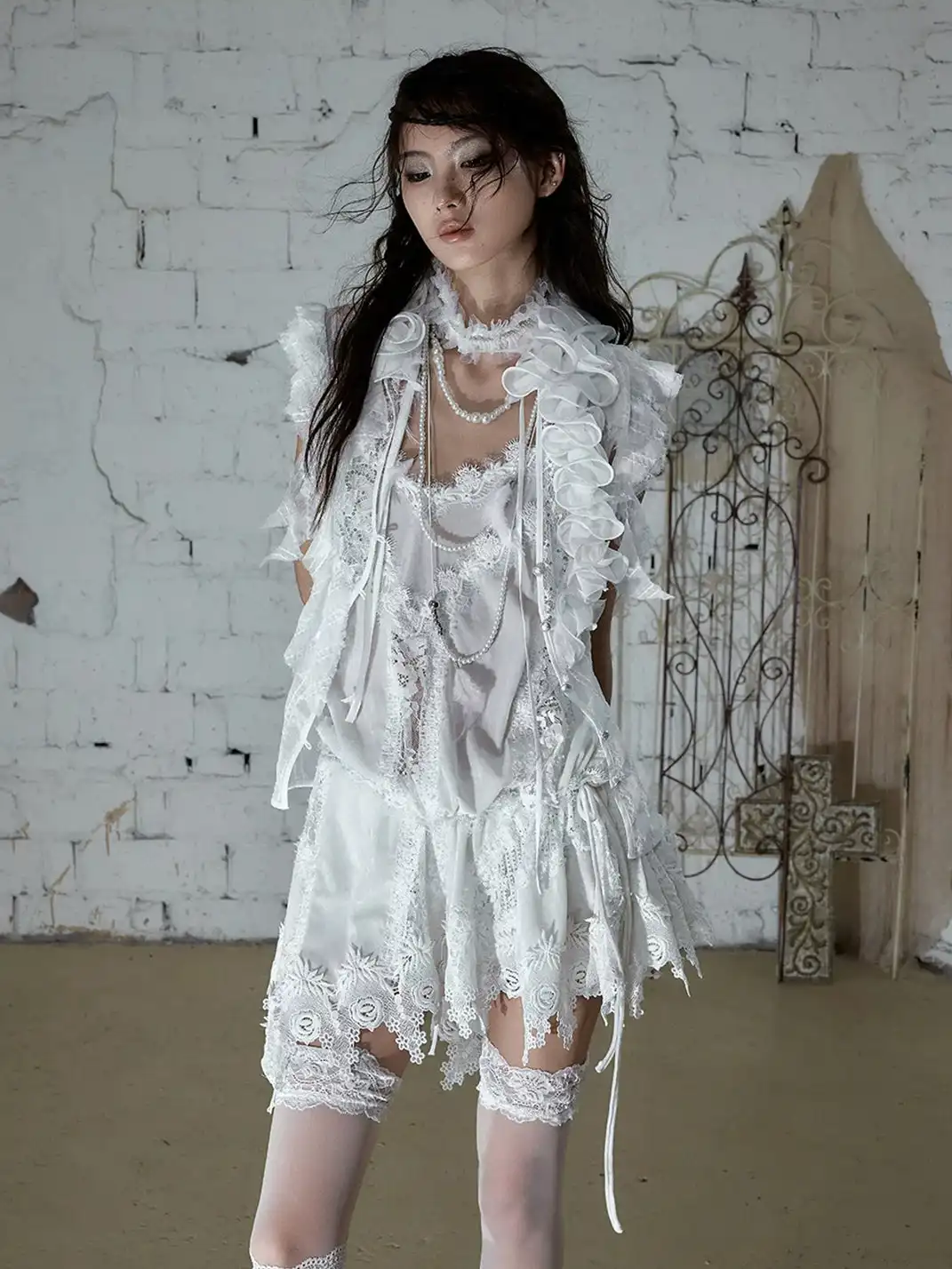 NO ROMANCE | Ruffled Sequin Spliced Waist Tie Top