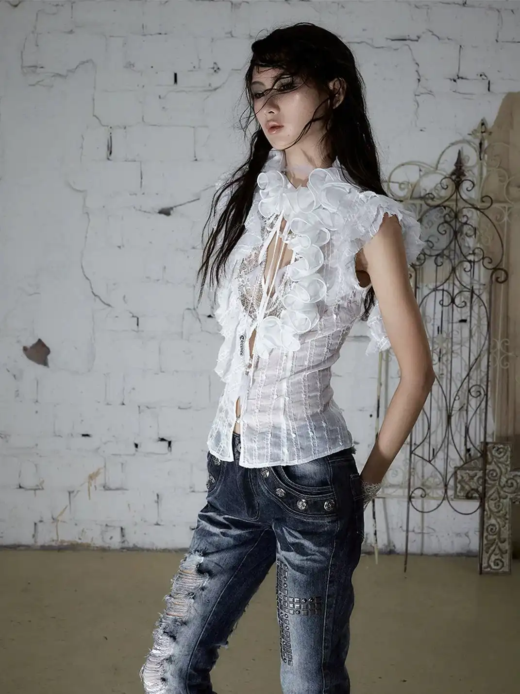 NO ROMANCE | Ruffled Sequin Spliced Waist Tie Top