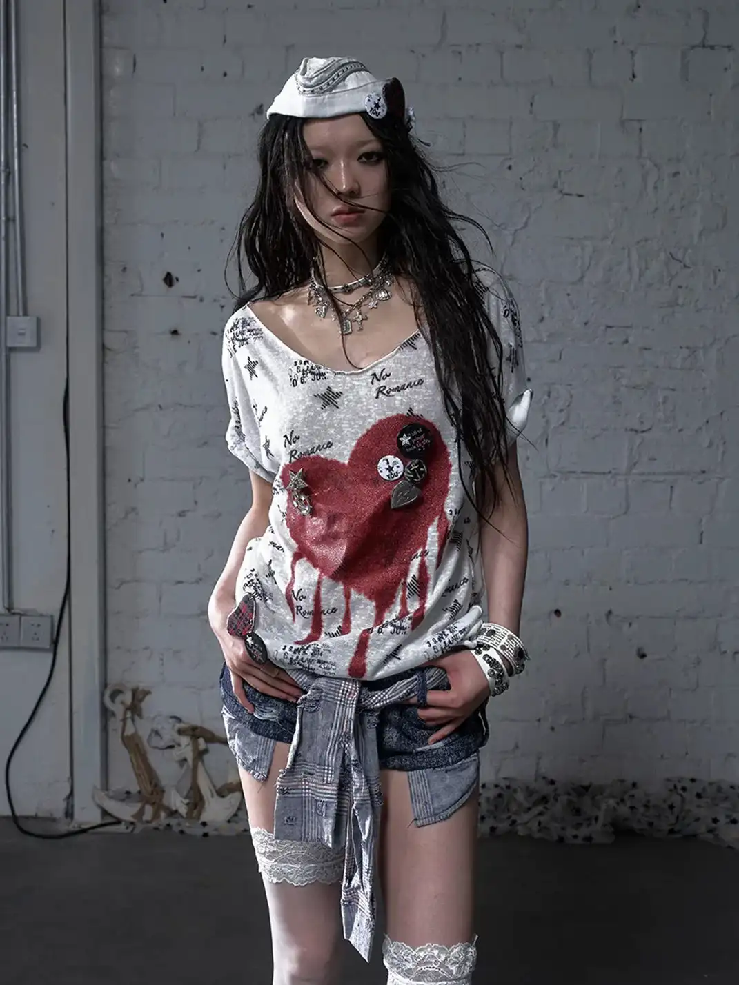 NO ROMANCE | Vintage Printed Wide Neck Loose T-Shirt