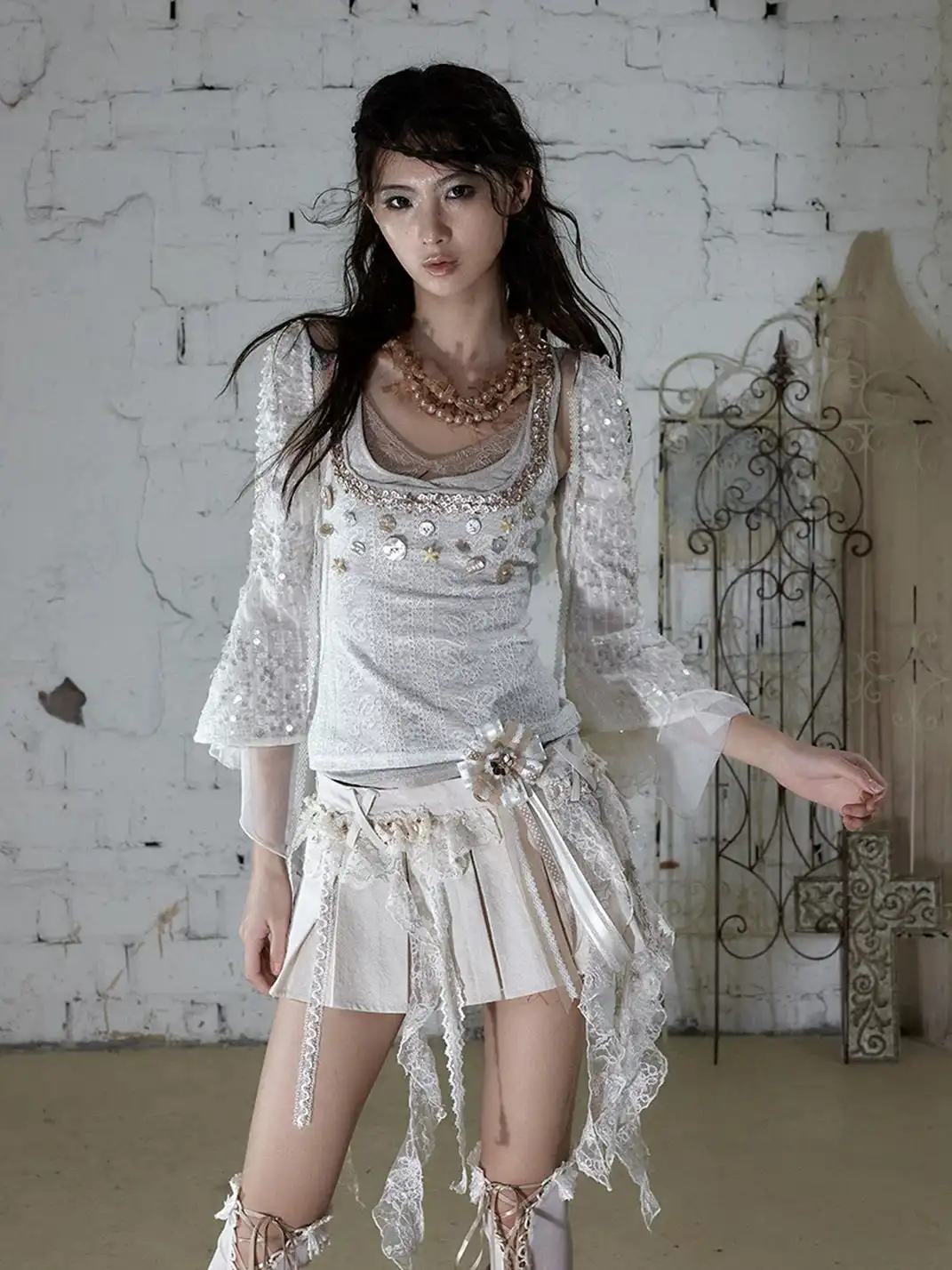 NO ROMANCE | Fake Three-Piece Shell Button Slim Fit Knit Vest