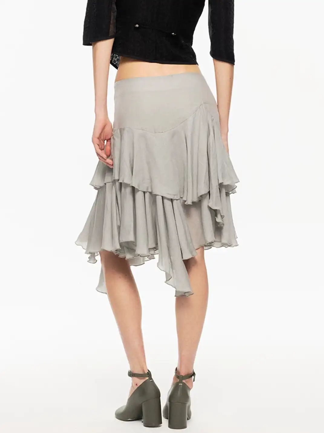 High river | Irregular Ruffle Layered Lace Low-Waist Skirt