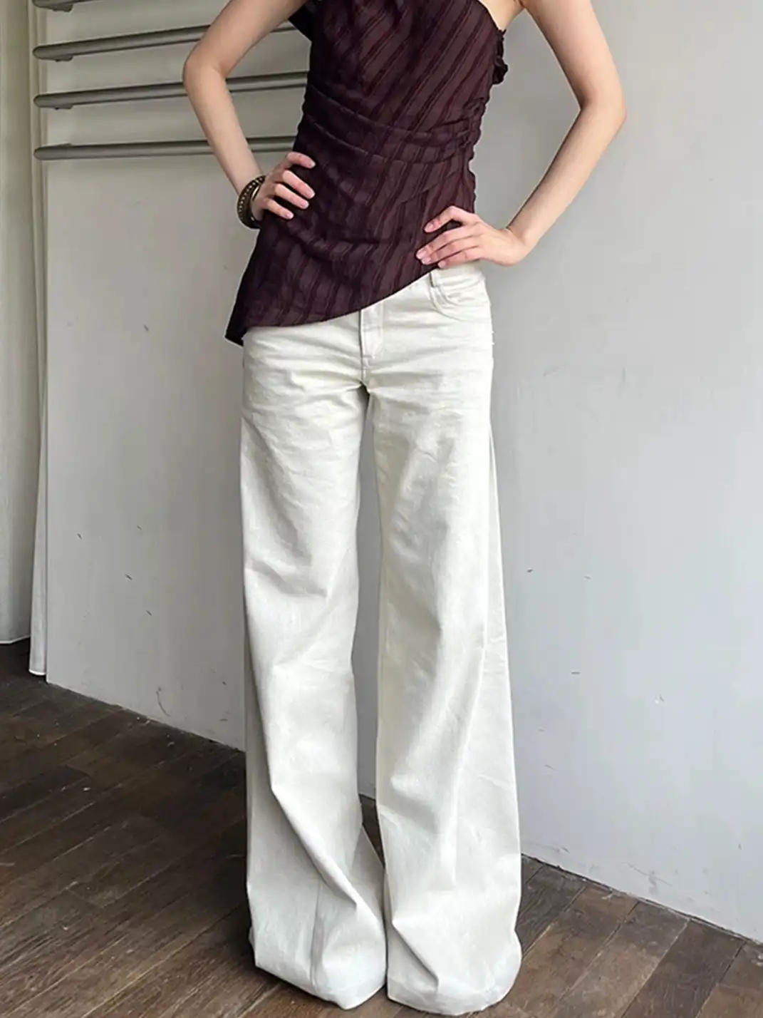 High river | Low-Waist Studded Jeans
