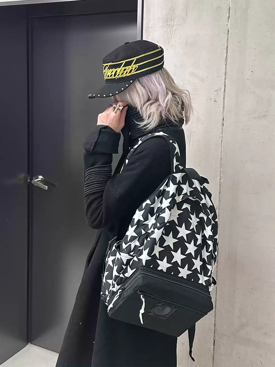 GAMESTA | Black And White Five-Pointed Star Speaker Bag