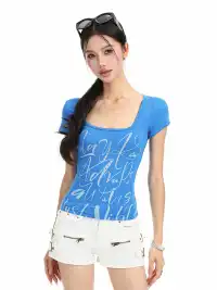 BIGGOLD | Graffiti Letter Rhinestone Print T-Shirt