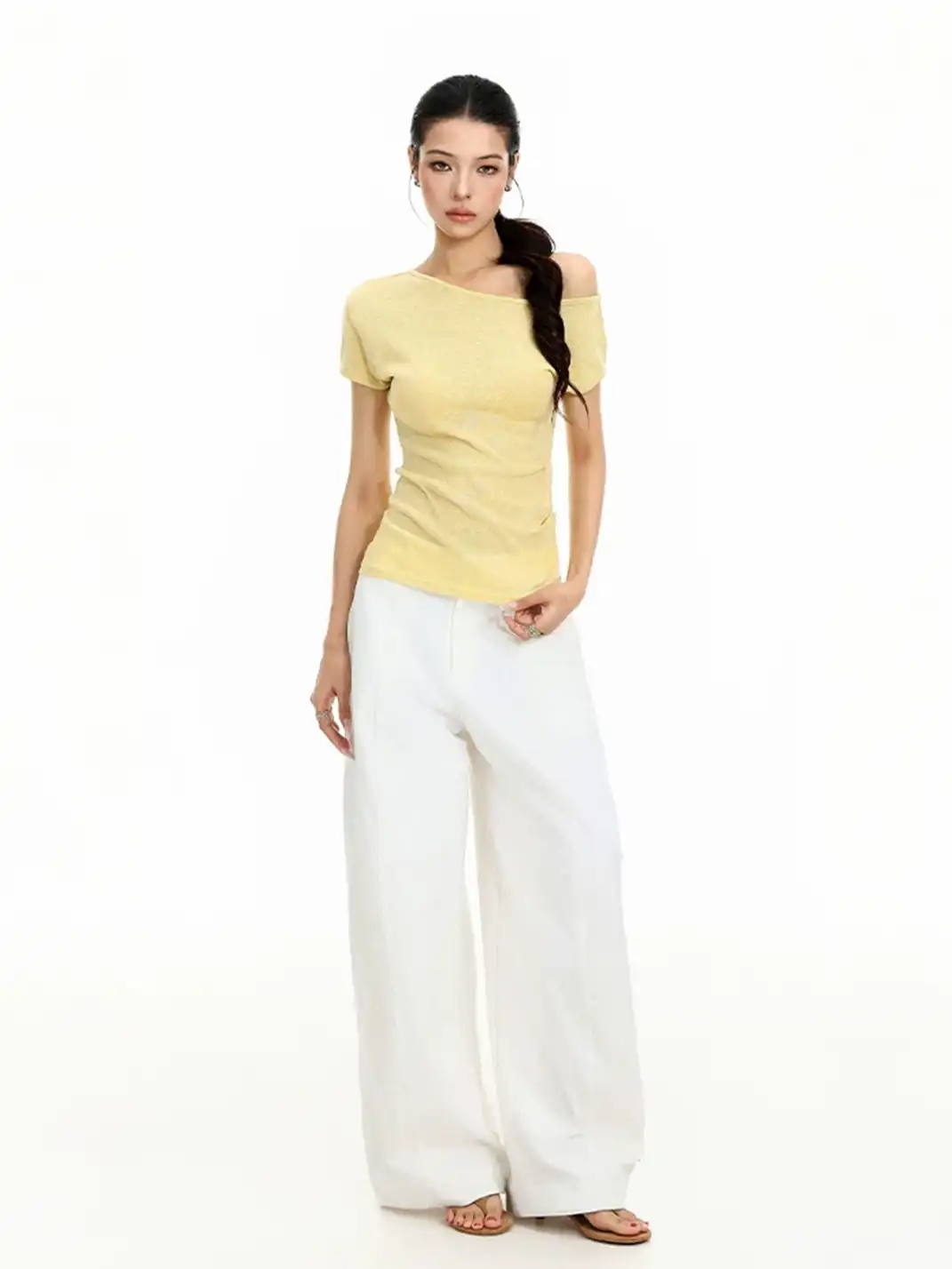BIGGOLD | Asymmetrical Off-Shoulder Cinched Waist T-Shirt