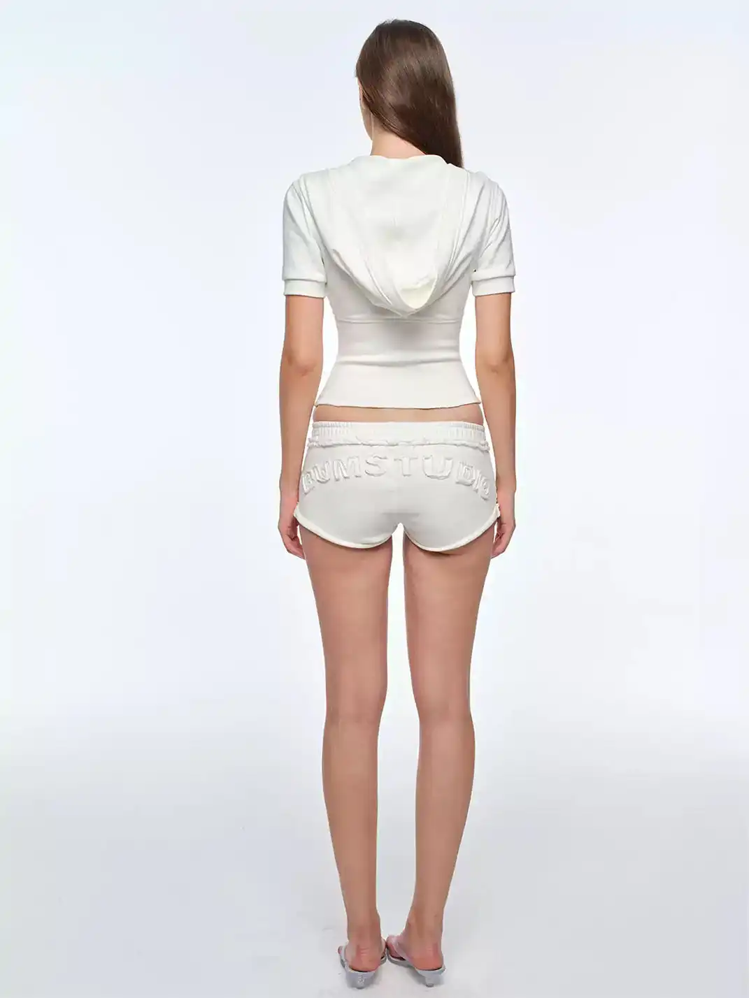 BUM STUDIO | Embroidered Cropped Hoodie Jacket