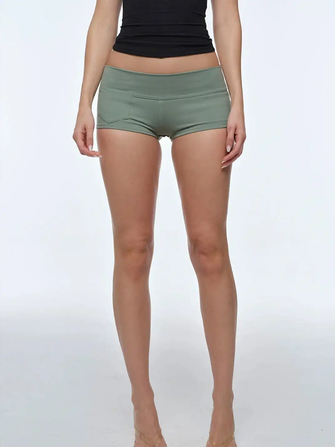 BUM STUDIO | Double Layer Hip-Hugging Shorts
