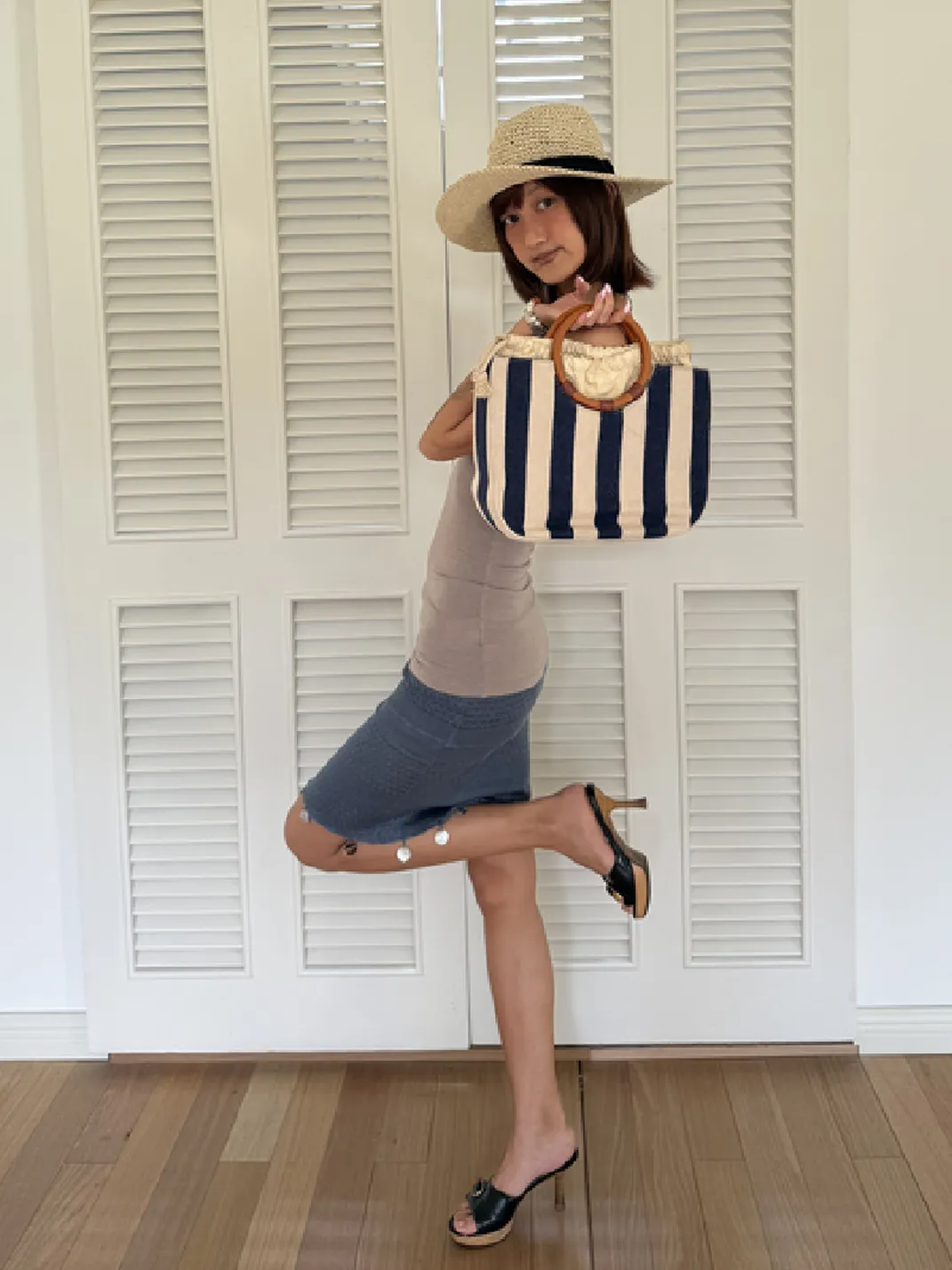 Andivogels | Shell Pendant Knit Skirt