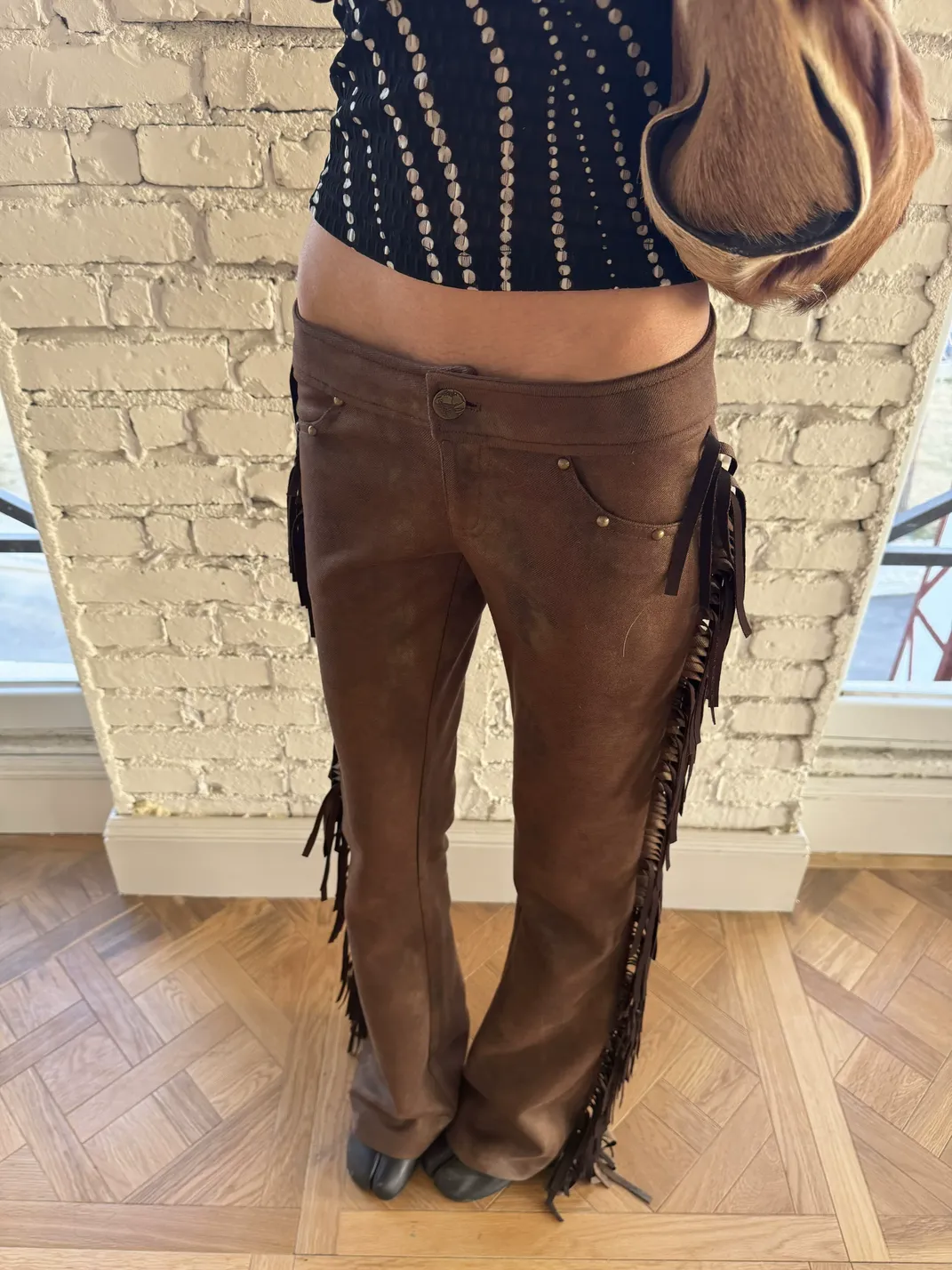 Andivogels | Low Waist Suede Gold Foil Tassel Trousers