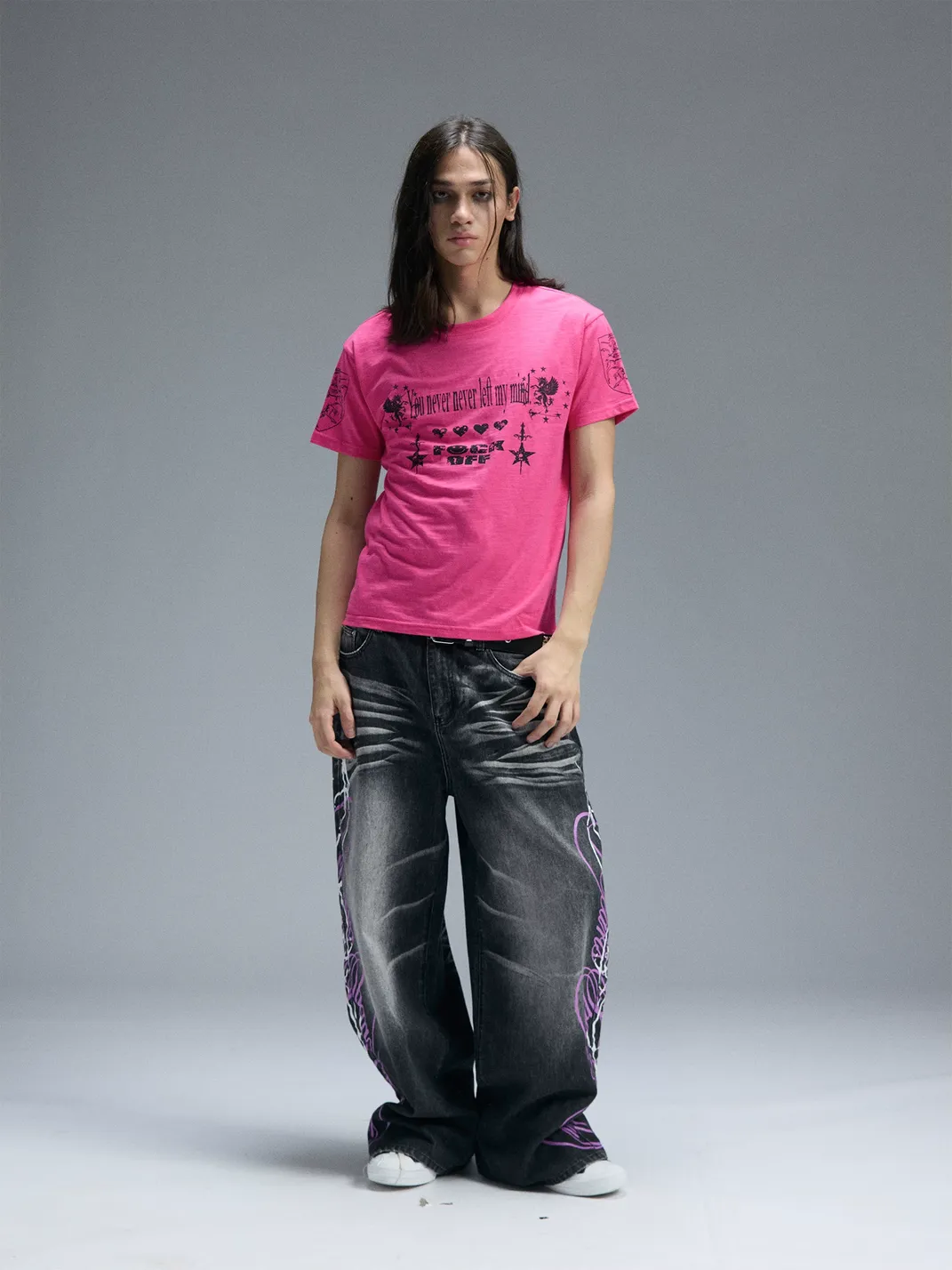 PAIKI | Pegasus Meteor Straight Shoulder Crew Neck T-Shirt