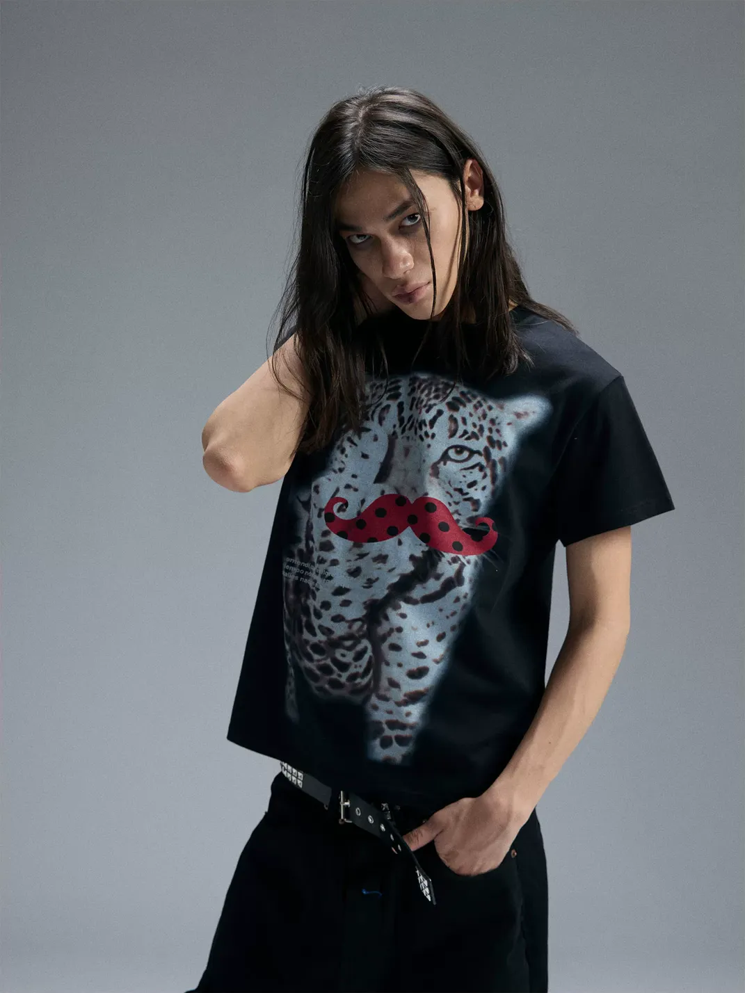 PAIKI | Leopard Mustache Print T-Shirt