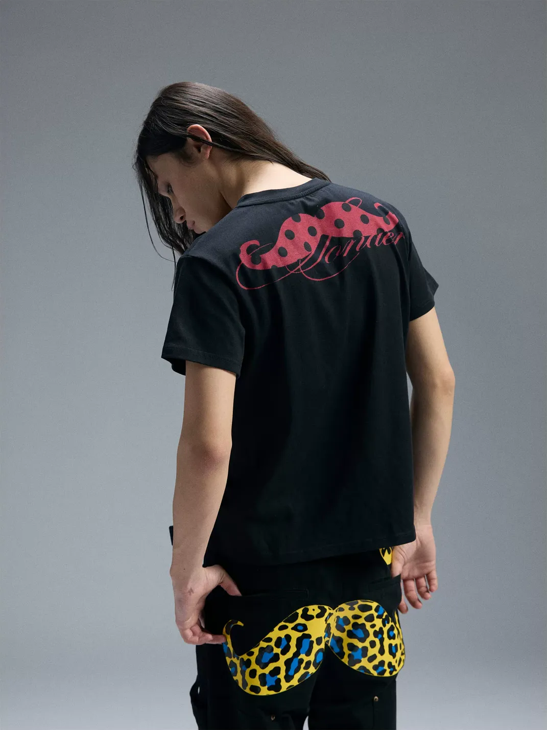 PAIKI | Leopard Mustache Print T-Shirt