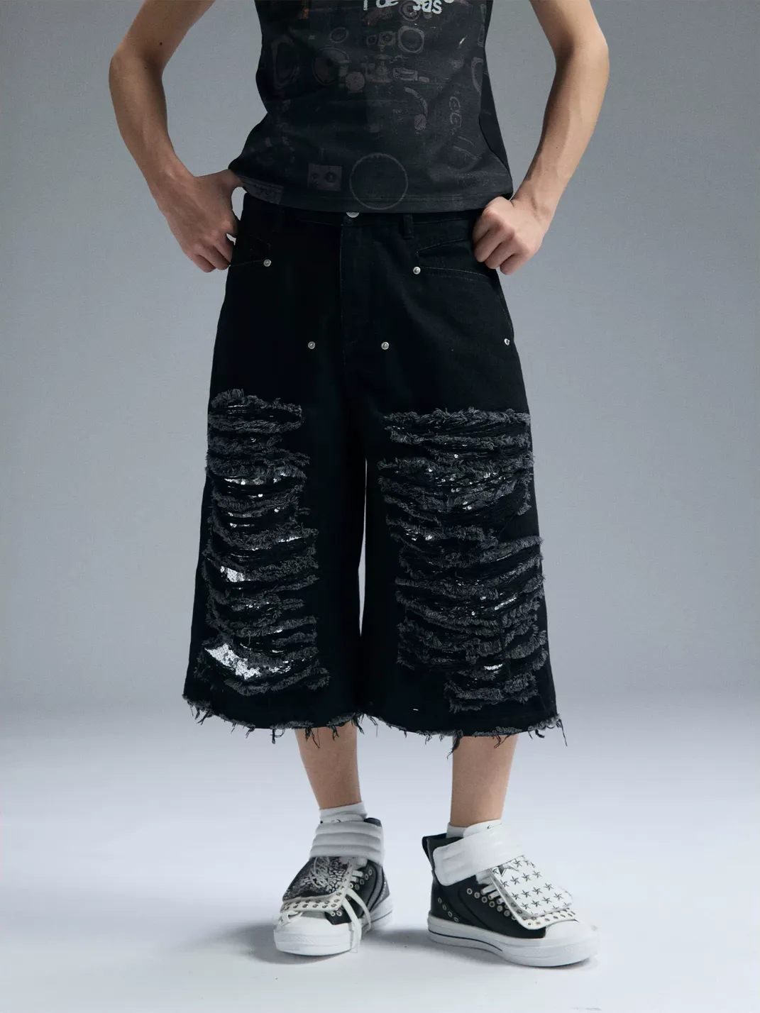 PAIKI | Sequin Distressed Jeans