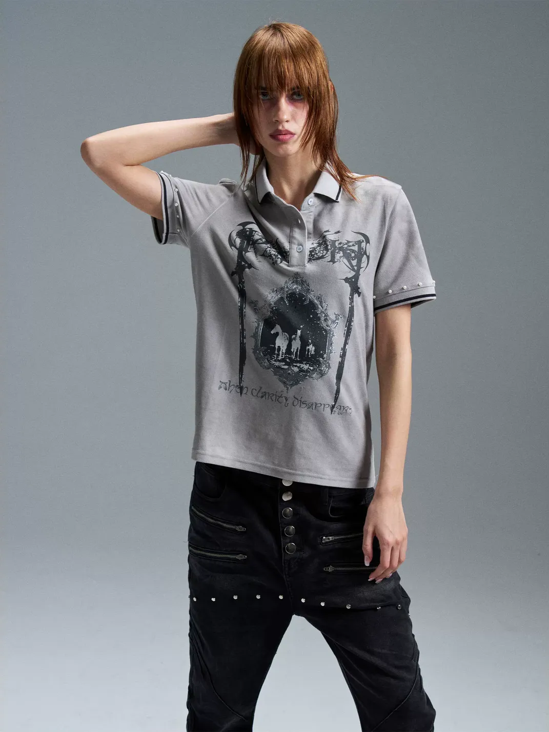 PAIKI | Twin Sword Castle Oil Painting Dirty Dye Pearl Studded T-Shirt