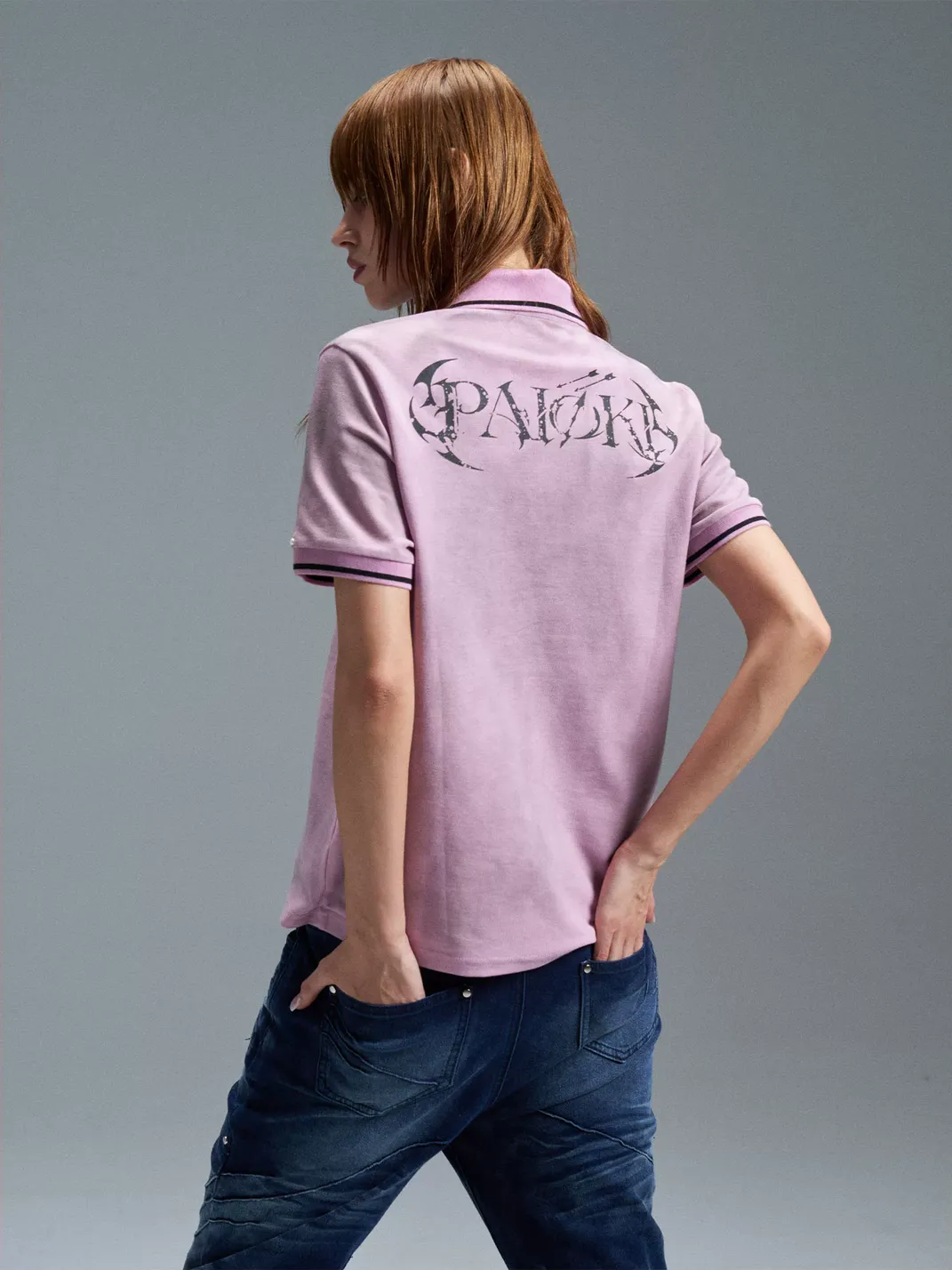 PAIKI | Twin Sword Castle Oil Painting Dirty Dye Pearl Studded T-Shirt