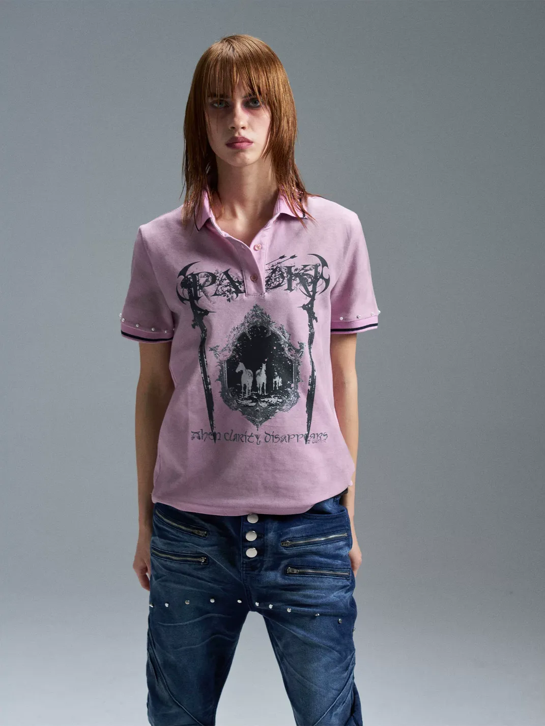 PAIKI | Twin Sword Castle Oil Painting Dirty Dye Pearl Studded T-Shirt