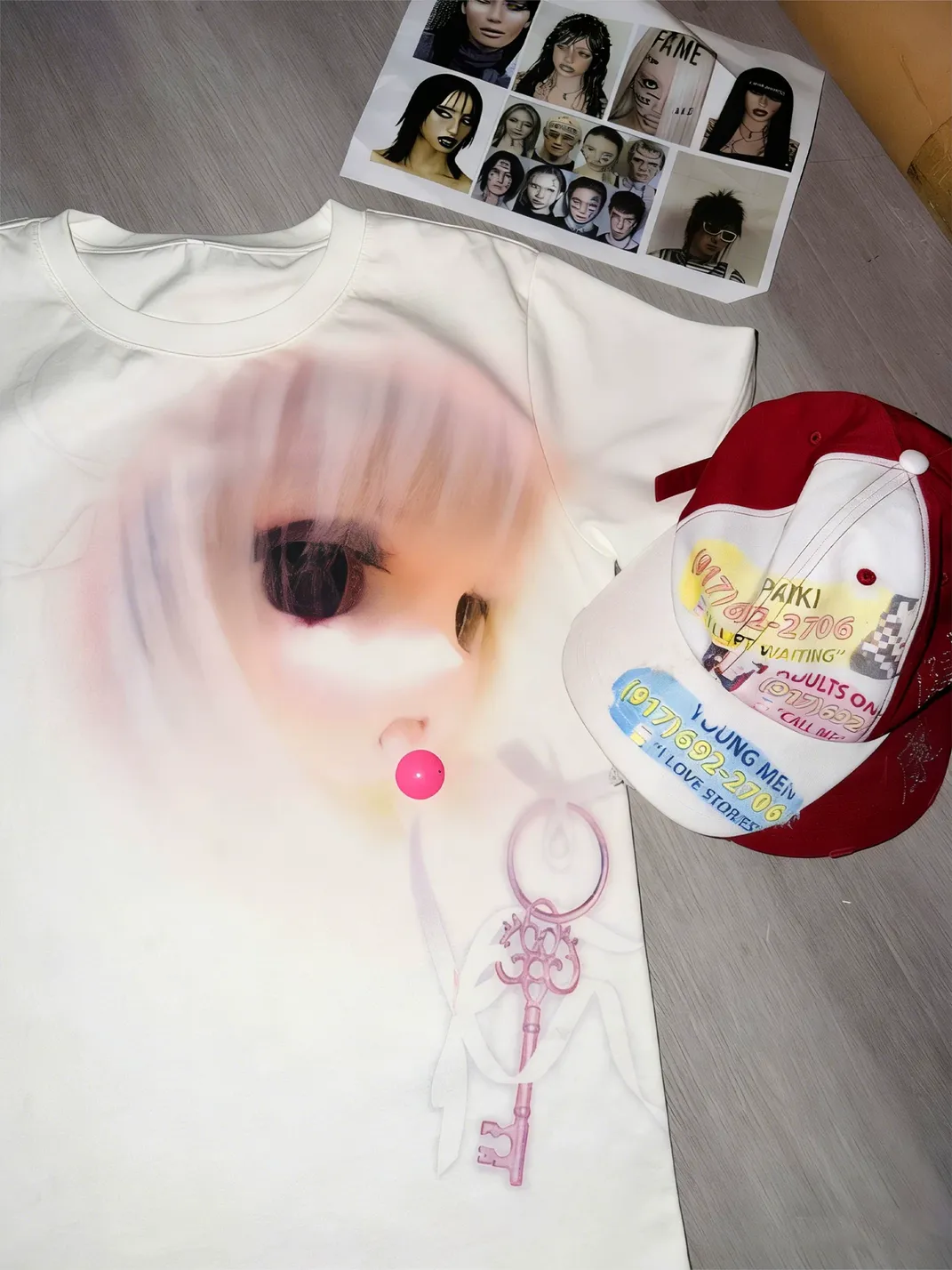 PAIKI | Girl Portrait Print T-Shirt