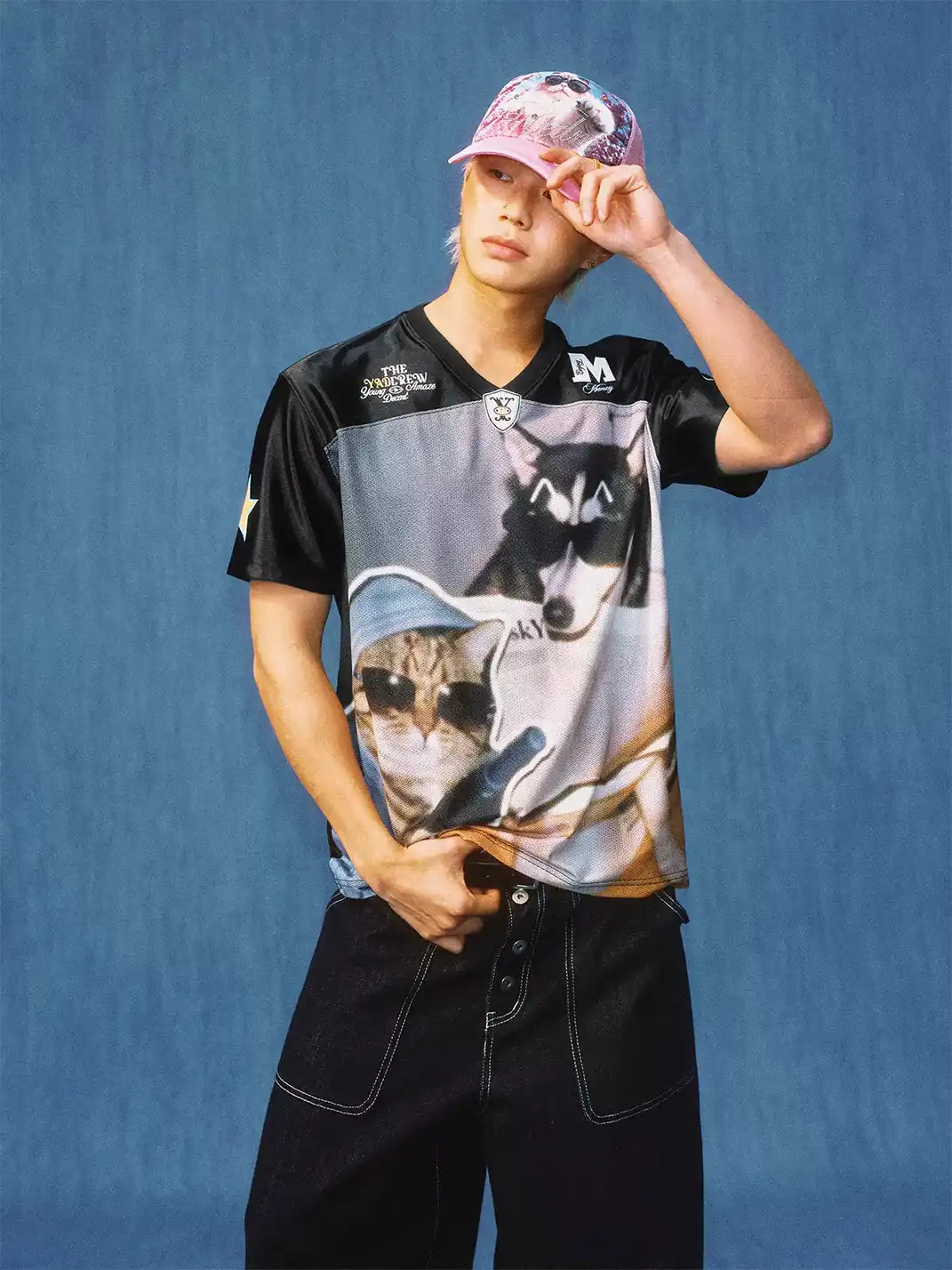 YADcrew | Cat Photo Patchwork V-Neck T-Shirt