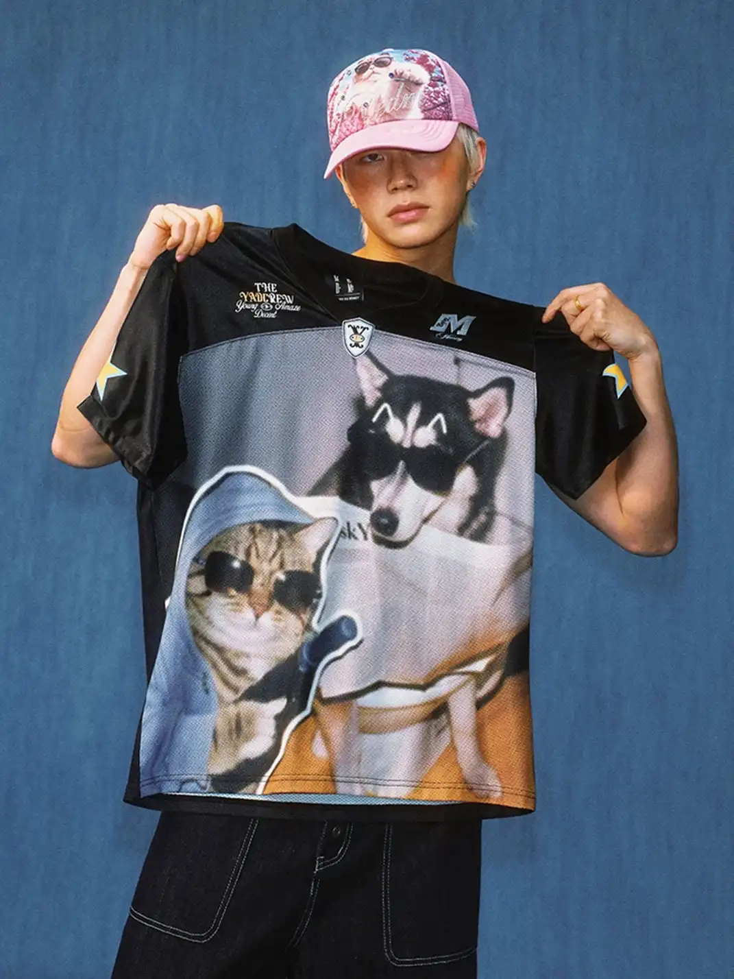 YADcrew | Cat Photo Patchwork V-Neck T-Shirt
