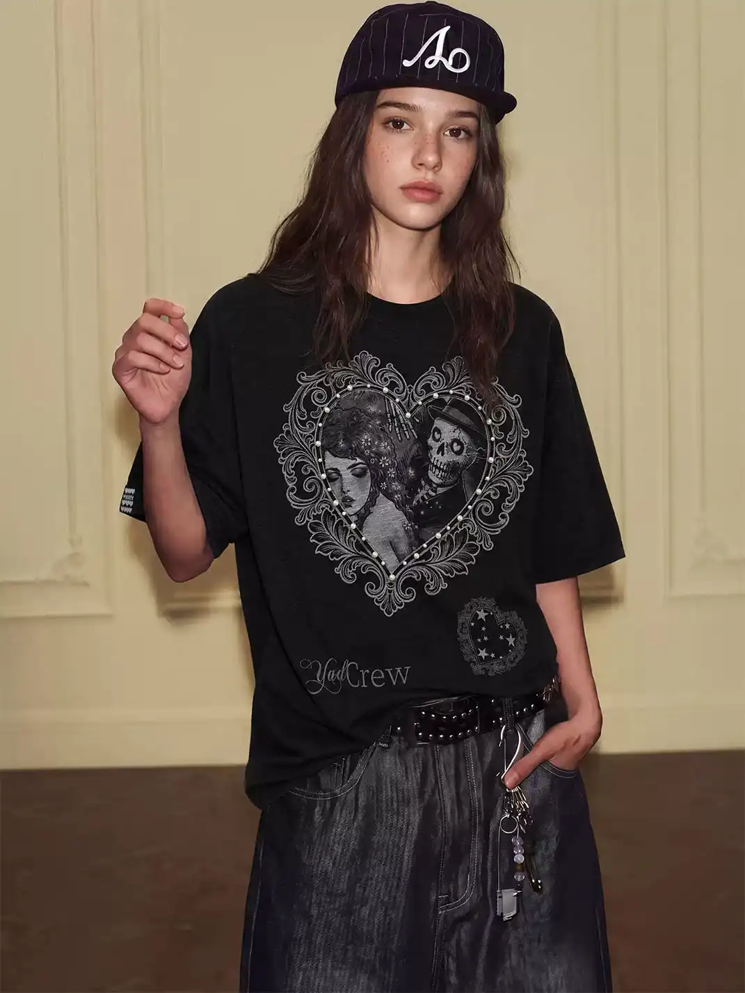 YADcrew | Skeleton Heart Graphic Print T-Shirt