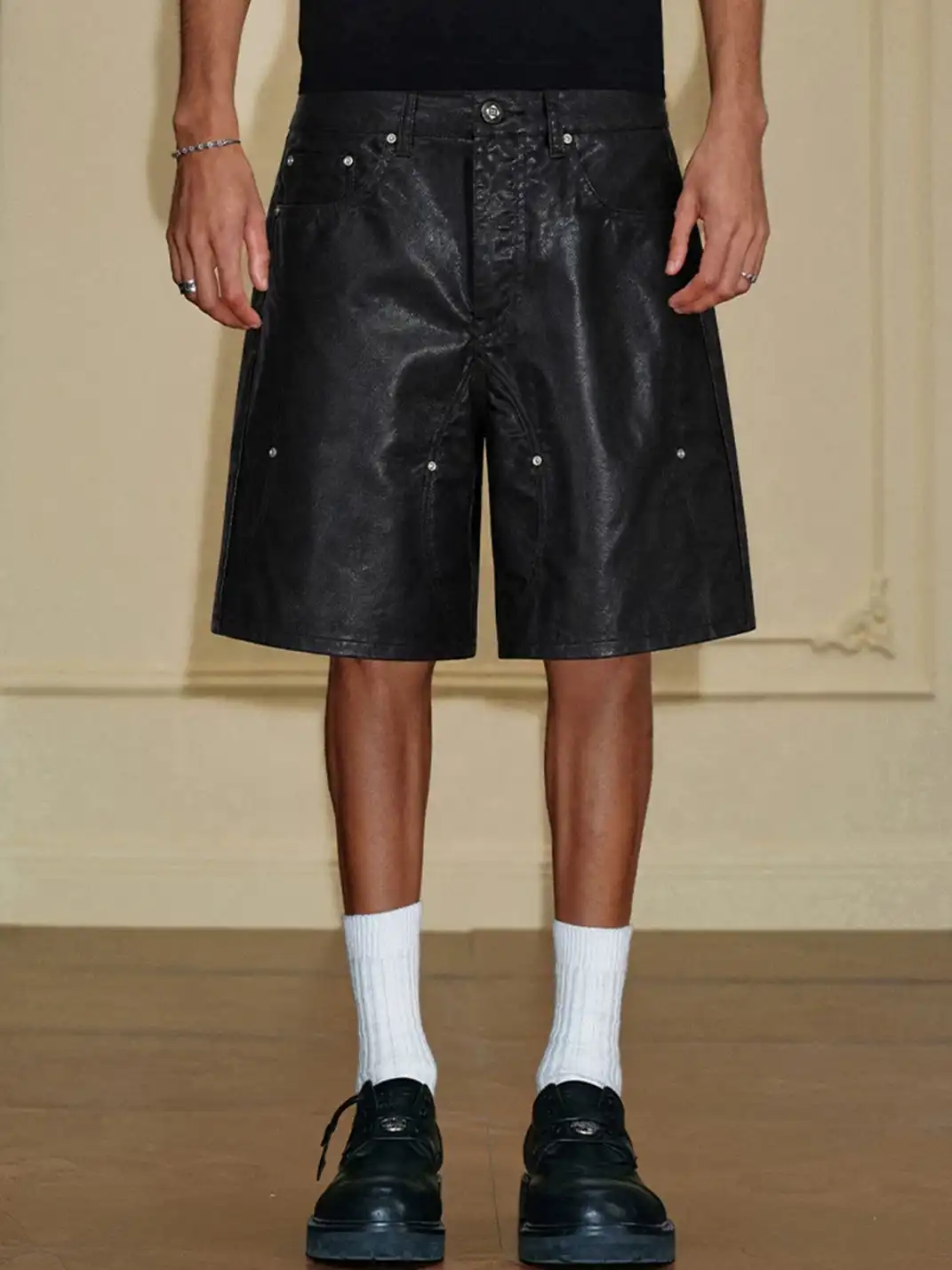 YADcrew | Ink Splash Washed Cargo Shorts