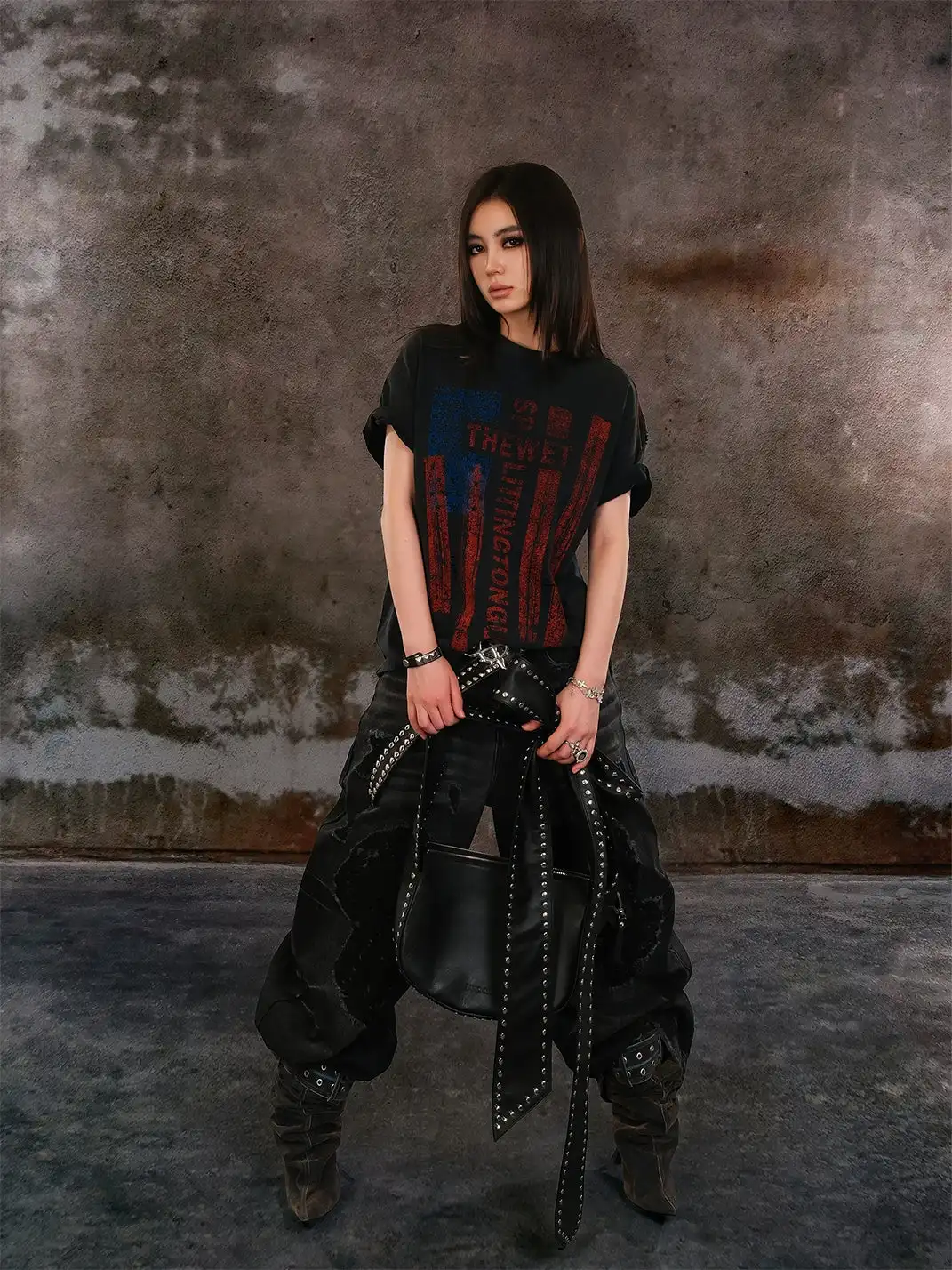 THEWET | Mud Dye Distressed Flag Print T-Shirt