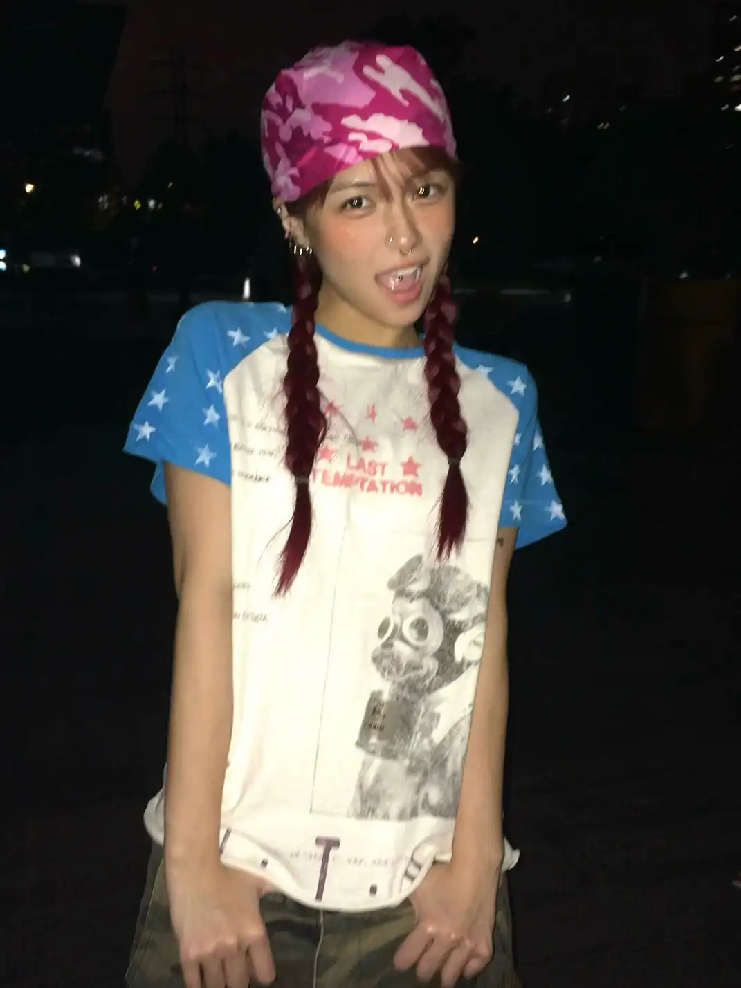 Vecto | Washed Distressed Star Graphic T-Shirt