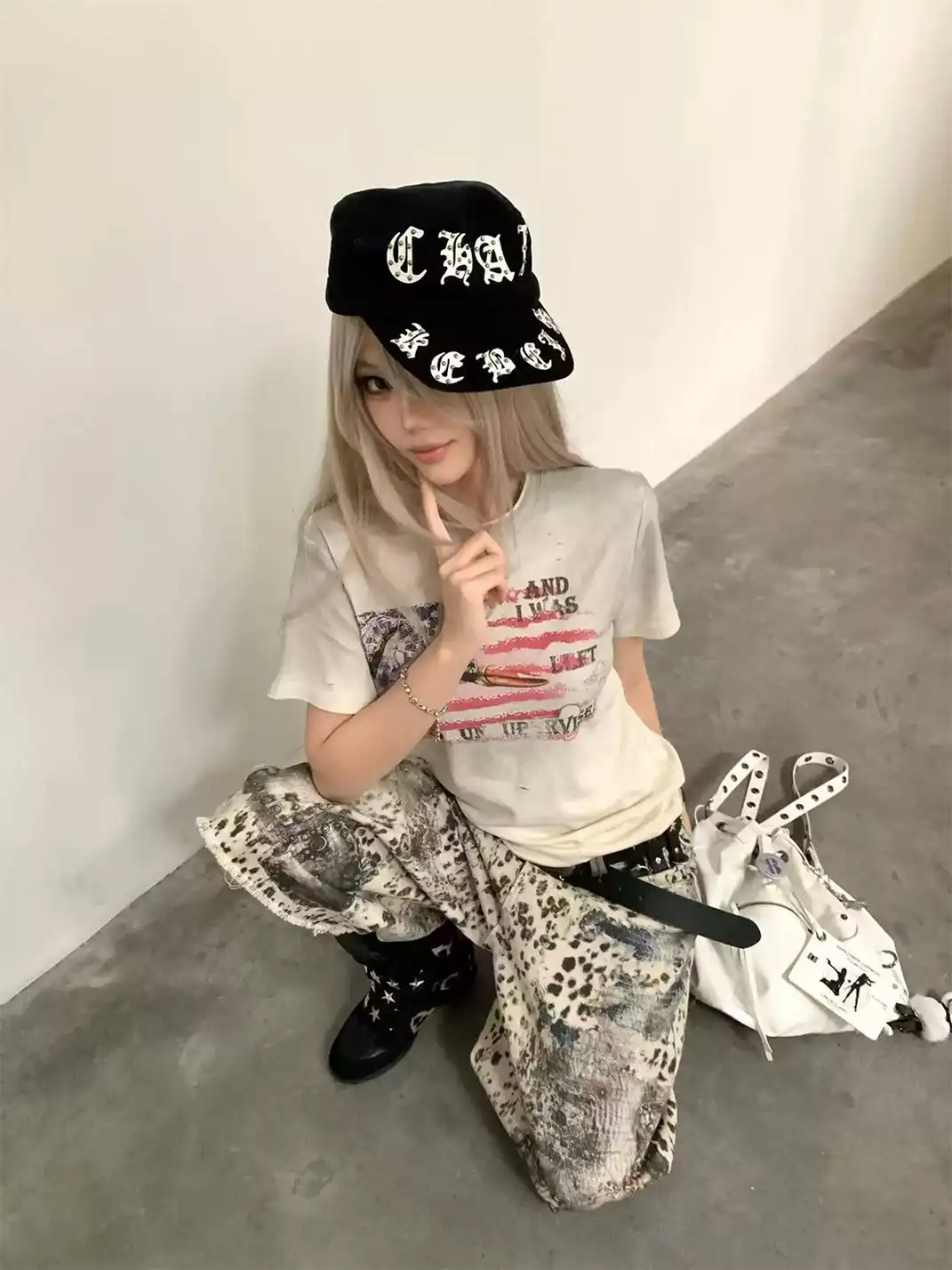 WASE | Spray Dirty Vintage Distressed Bullet Hole Flag Print T-Shirt