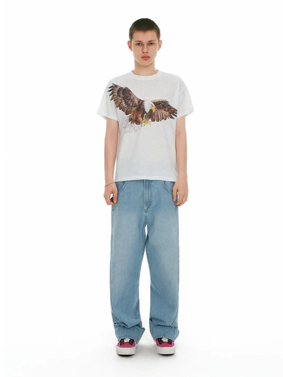 CRICLE CAGE | Bald Eagle Linen T-Shirt