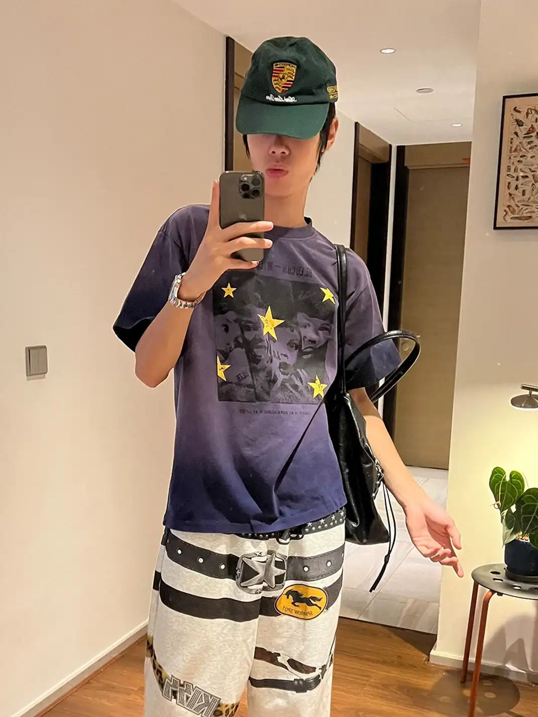 EAHO | Star Portrait Print T-Shirt