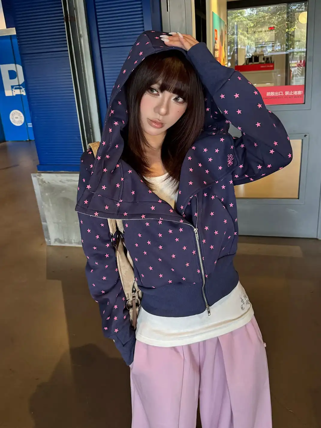 EAHO | All-over Star Print Long Sleeve Hoodie