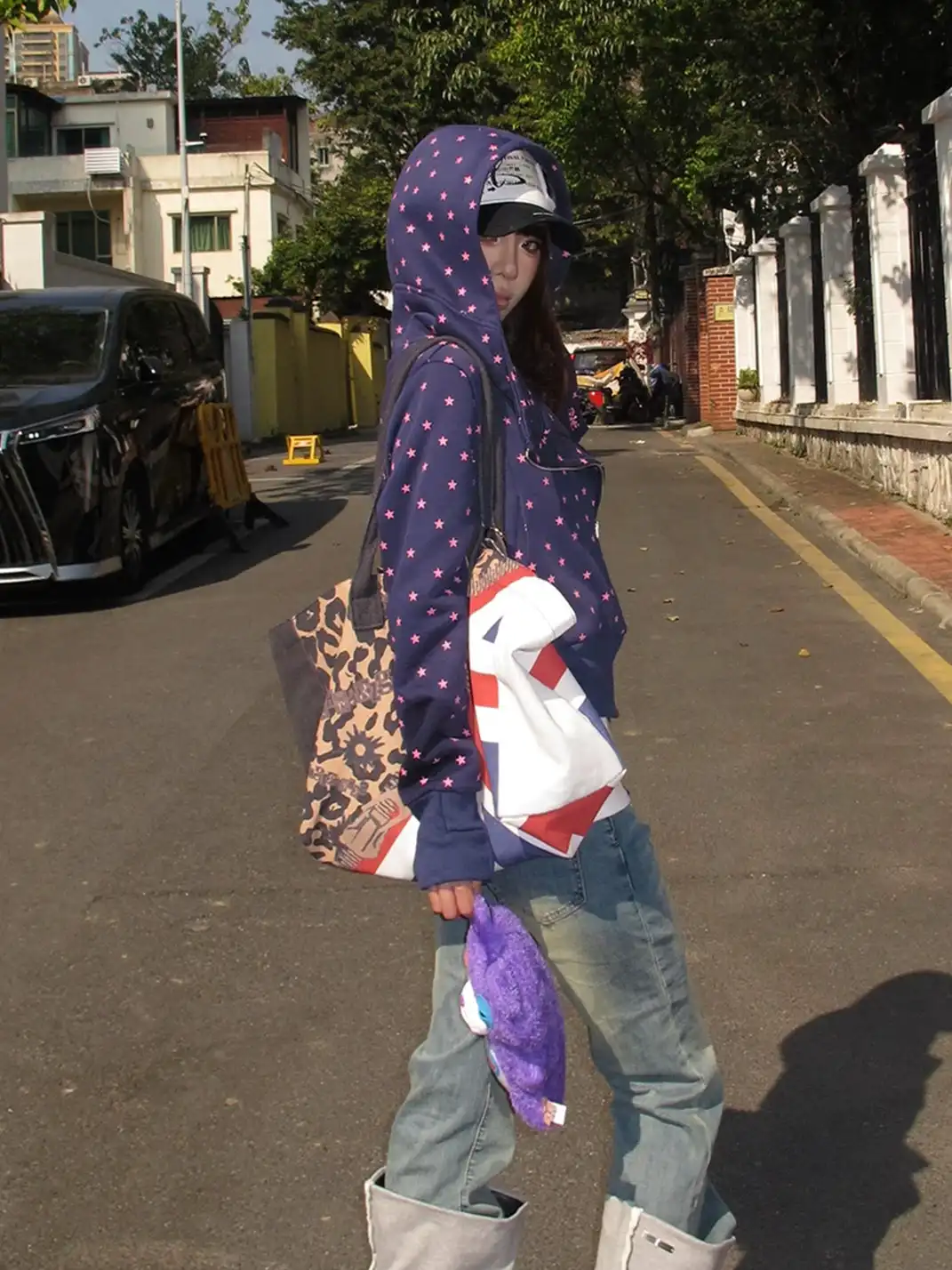 EAHO | All-over Star Print Long Sleeve Hoodie