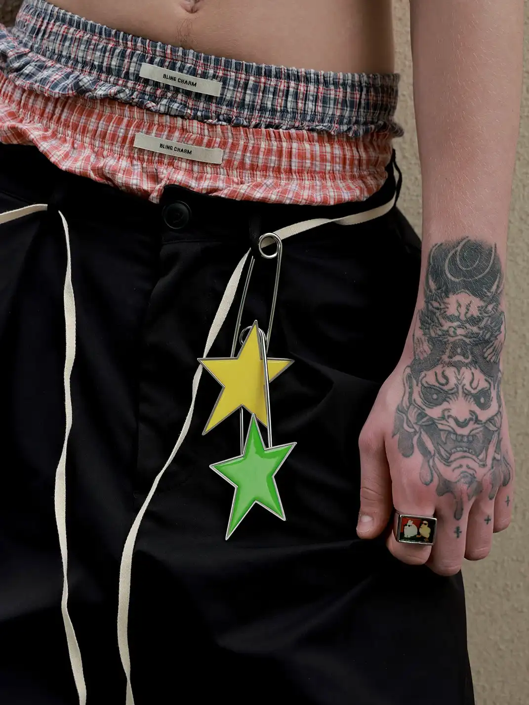 CHICHABOOM | Multi-Color Large Irregular Five-Pointed Star Brooch Charm